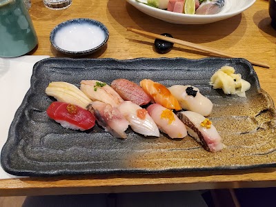 ATELIER-SUSHI-4-1.jpg