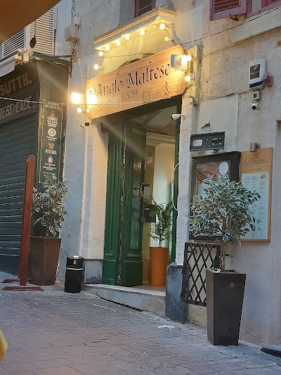 Anglo-Maltese-Restaurant-4-1.jpg