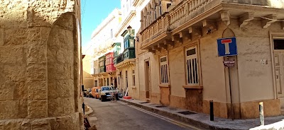 Chick-King-Mdina-Main-Gate-4-1.jpg