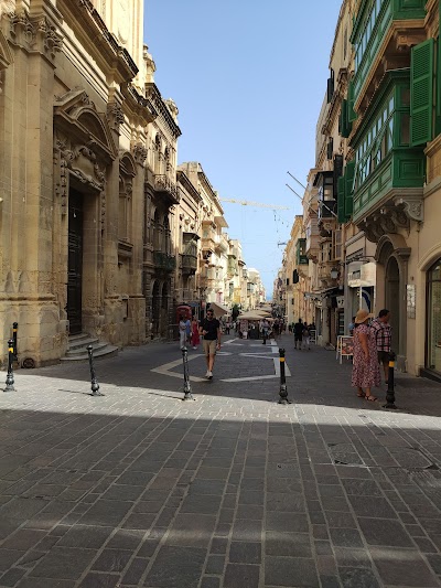 Is-Suq-Tal-Belt-Valletta-Food-Market-1-1.jpg