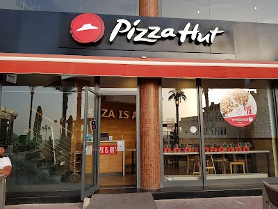 Pizza-Hut-Bugibba-Square-3-1.jpg