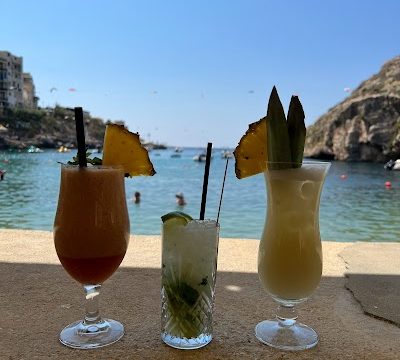 Xlendi-Mobydick-Bar-Restaurant-Holiday-Apartments-3-1.jpg