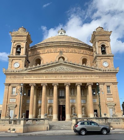 eeetwell-Mosta-Dome-3-1.jpg